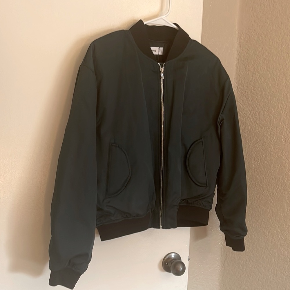 Bomber jacket